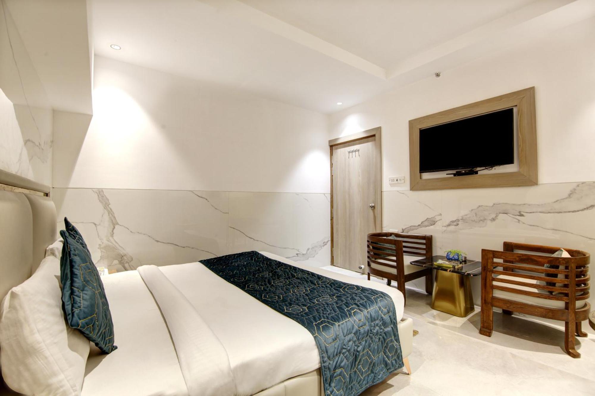 Hotel Delhi 37 By Star Group Near Delhi Airport New Delhi