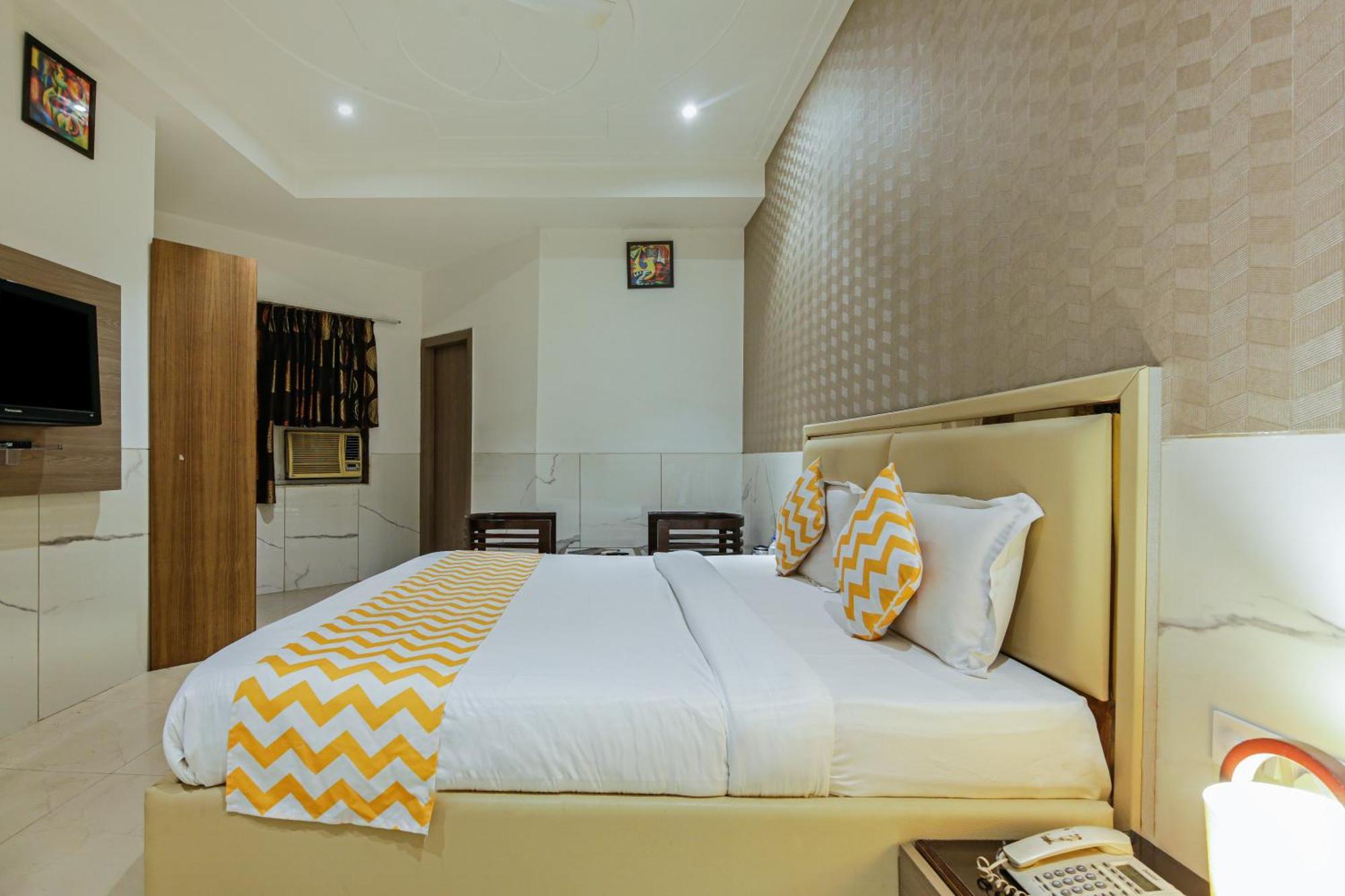 Hotel Delhi 37 By Star Group Near Delhi Airport New Delhi