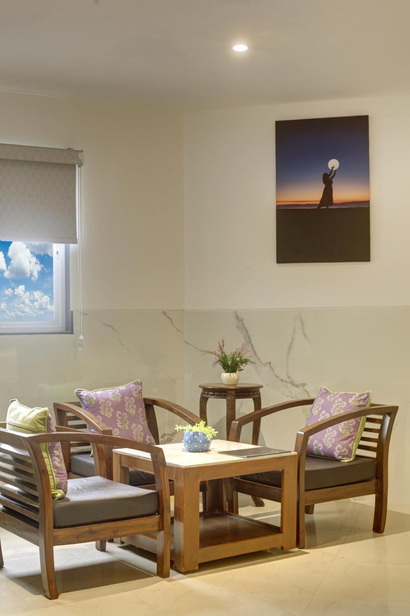 Delhi 37 By Star Group Near Delhi Airport Hotel New Delhi