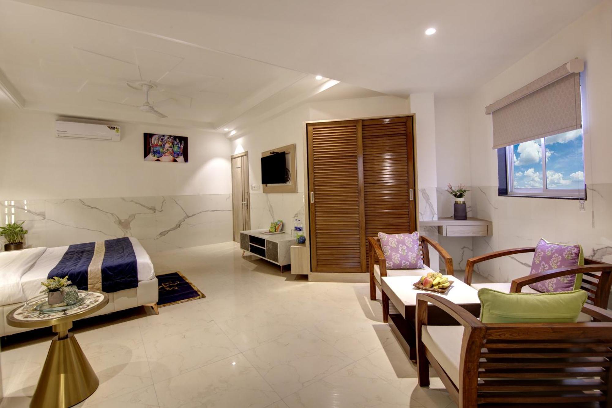 Delhi 37 By Star Group Near Delhi Airport Hotel New Delhi