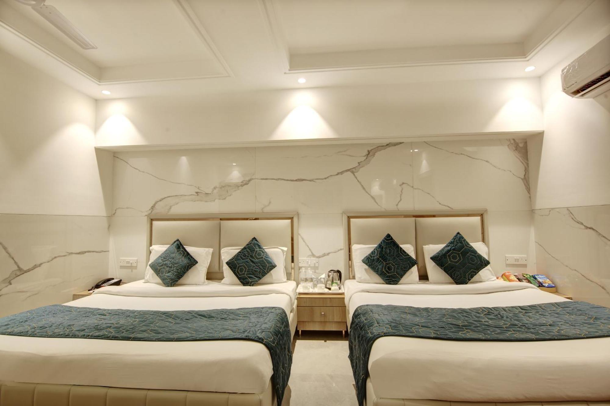 Hotel Delhi 37 By Star Group Near Delhi Airport New Delhi