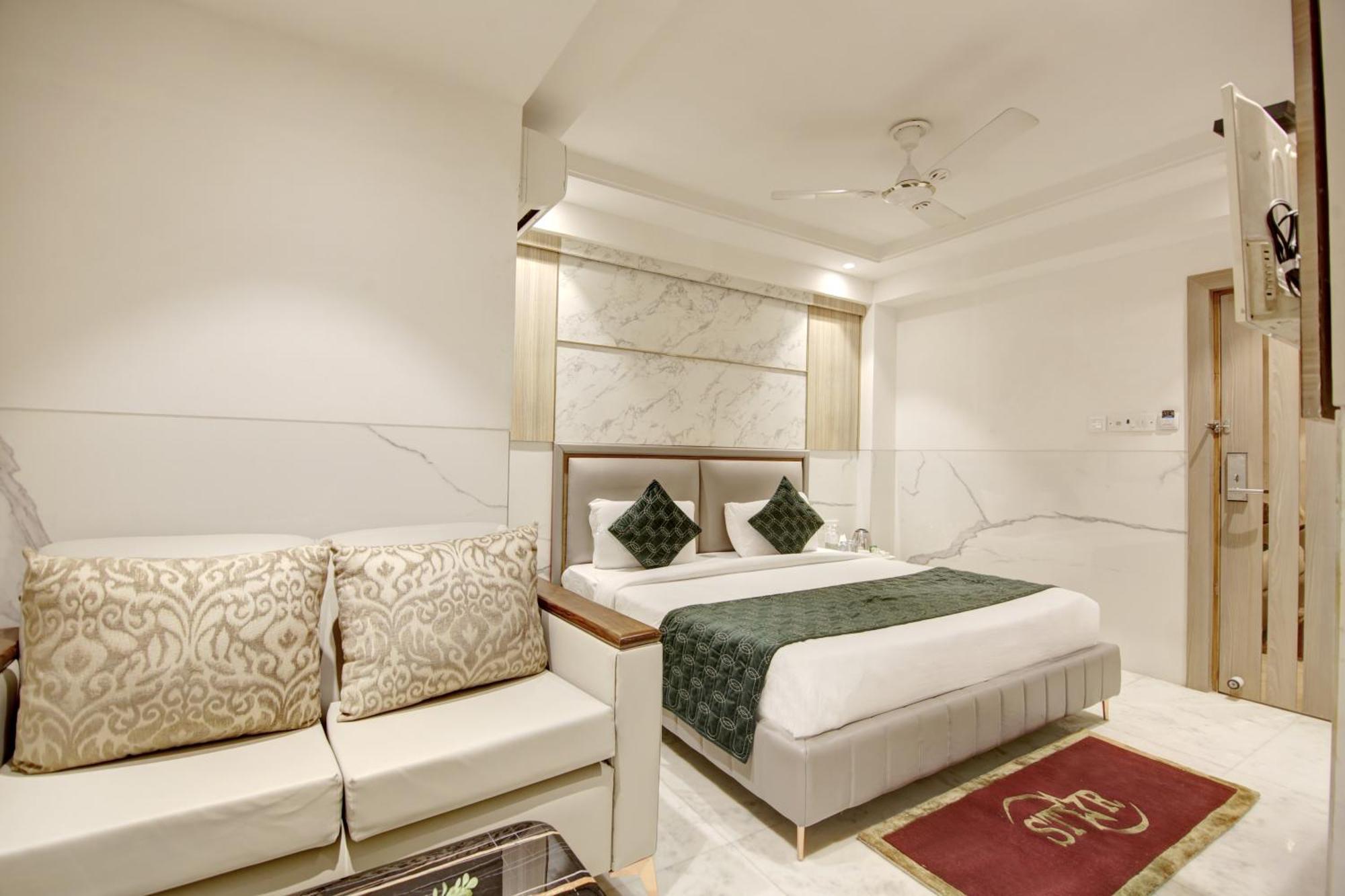 Delhi 37 By Star Group Near Delhi Airport *