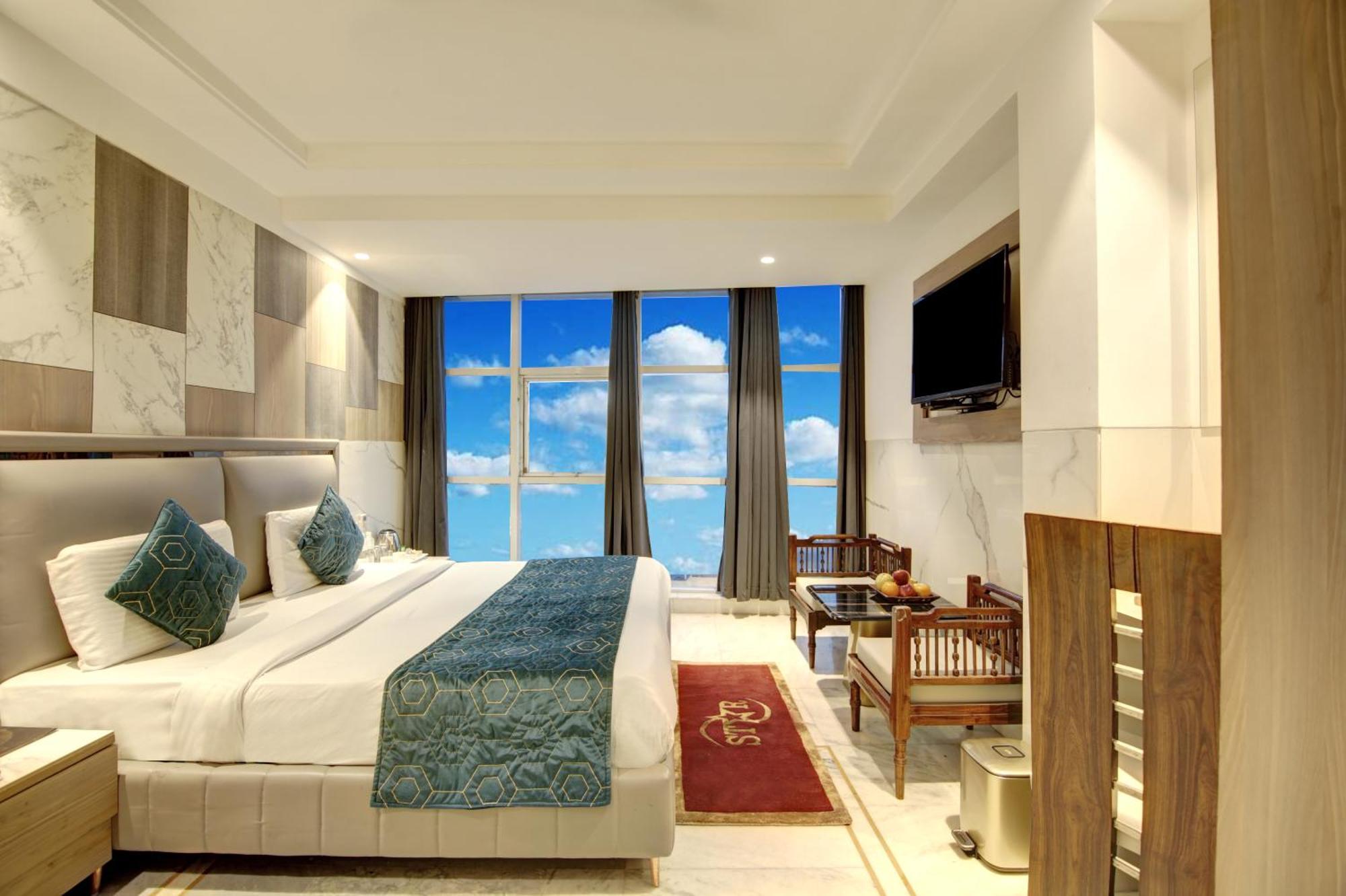 Hotel Delhi 37 By Star Group Near Delhi Airport New Delhi