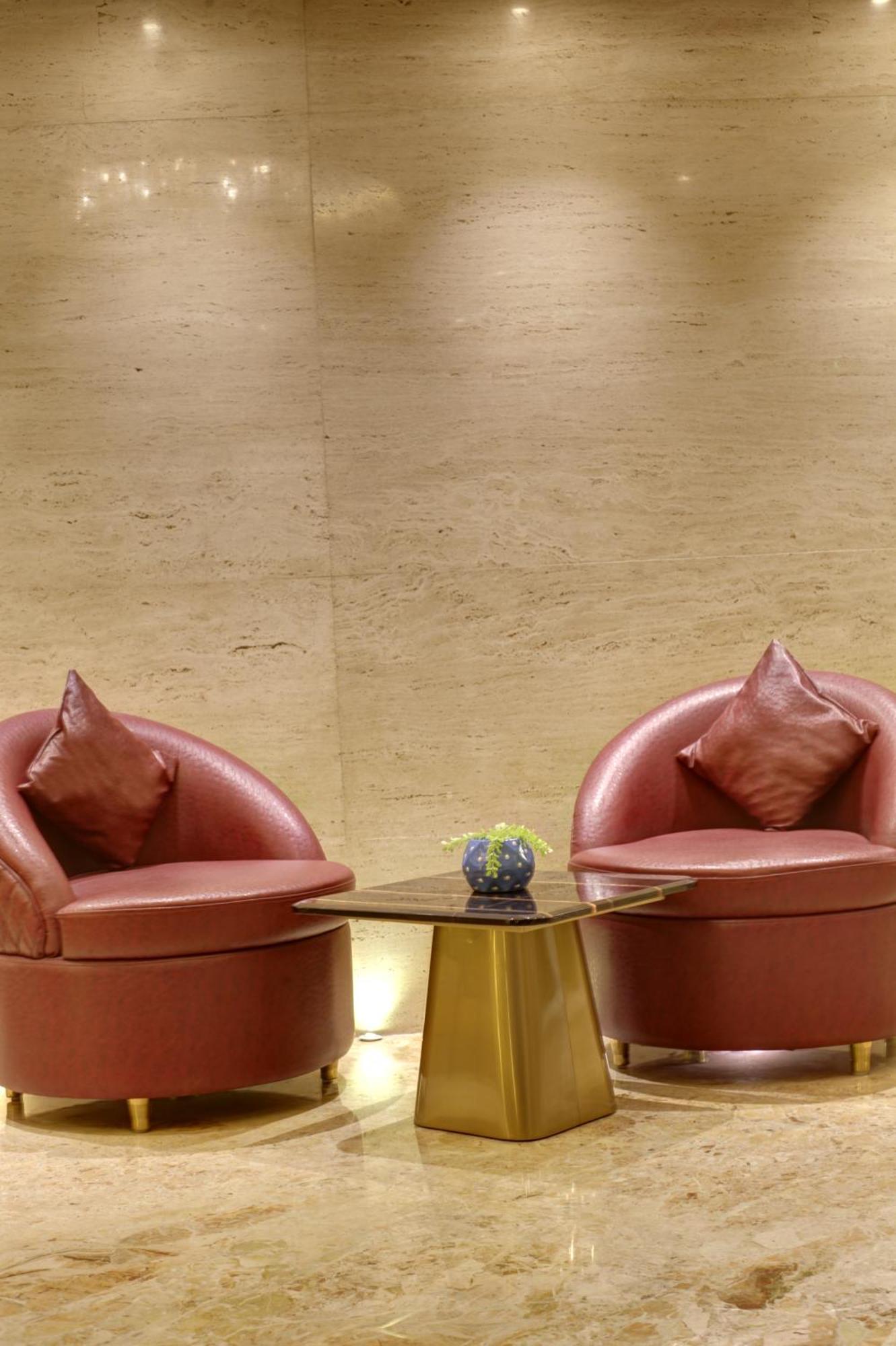 Delhi 37 By Star Group Near Delhi Airport Hotel New Delhi