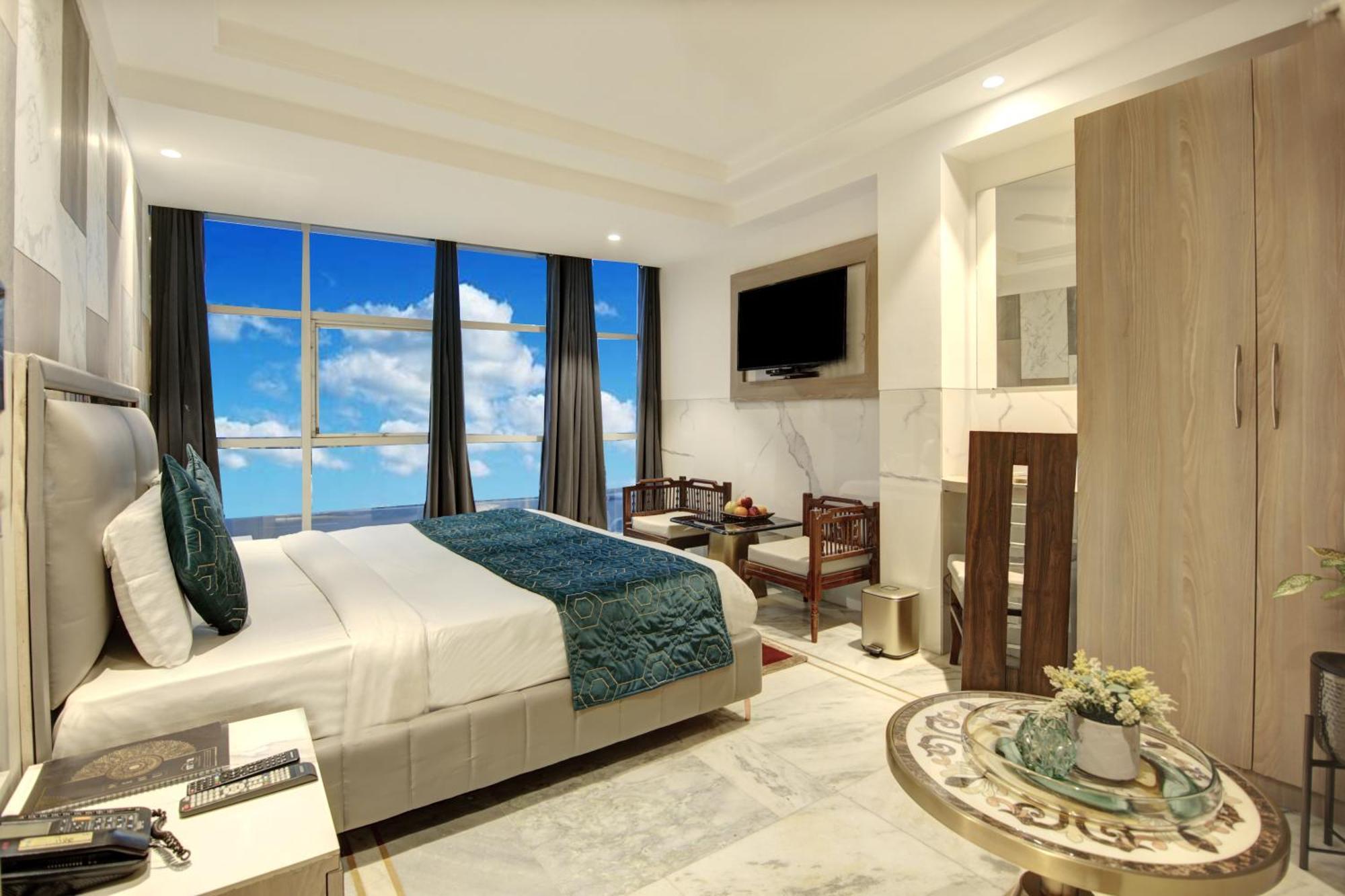 Delhi 37 By Star Group Near Delhi Airport Hotel New Delhi